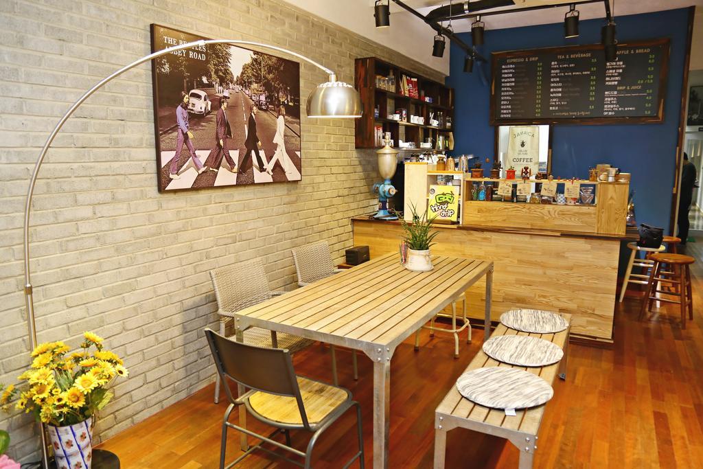 Op 102 Guesthouse Gyeongju Extérieur photo